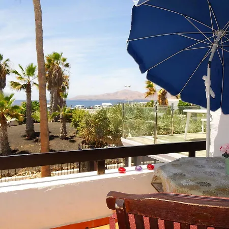 Beach Front Oasis * Tias